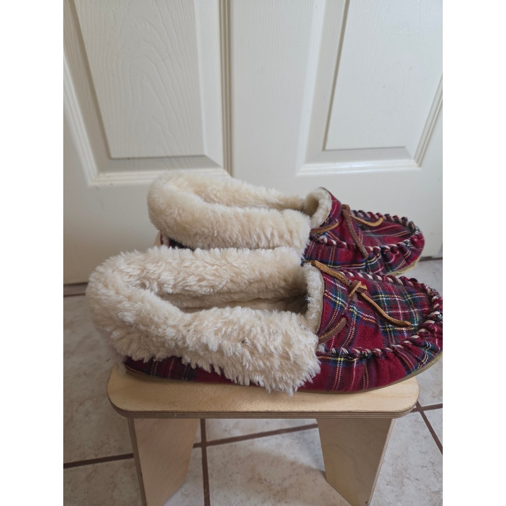 Womens Red Plaid Flannel Moccasin Slippers Faux Fur Lined Size 9 Medium